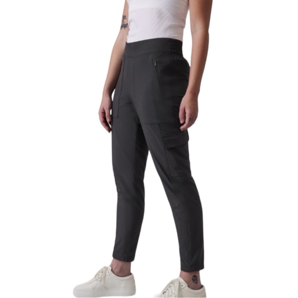Athleta Chelsea Cargo Lined Pants In Black